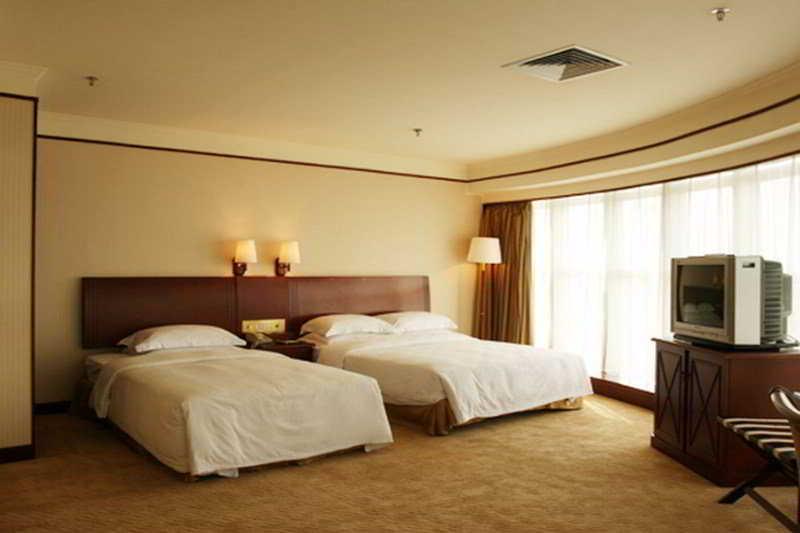 Royalty Hotel Σενζέν Εξωτερικό φωτογραφία